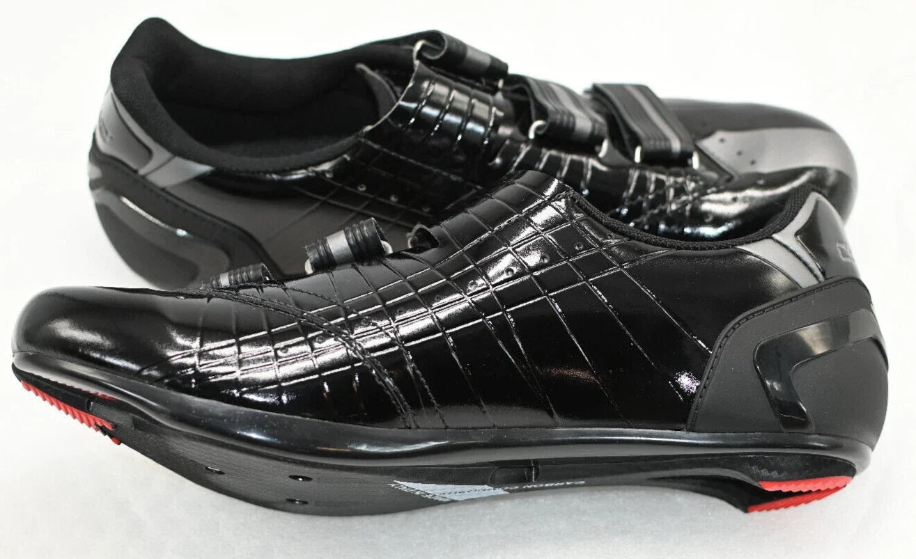 Crono CR-4 Road Cycling Shoe – Black/Grey | Size 40